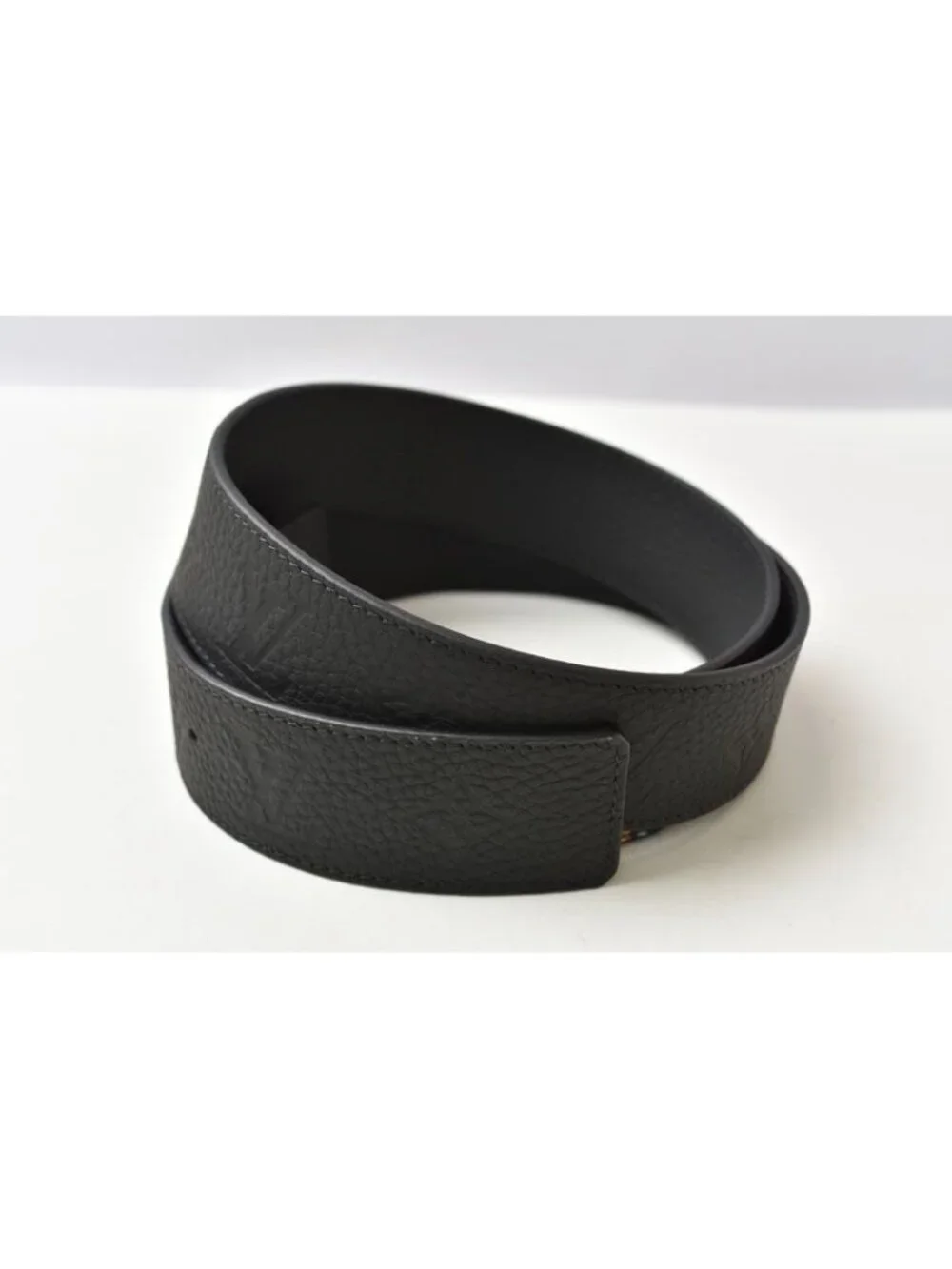 Louis Vuitton Belt Reversible Ceinture LV